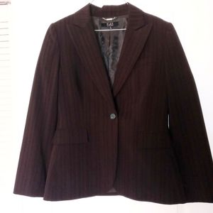 Womens brown coat size 8
